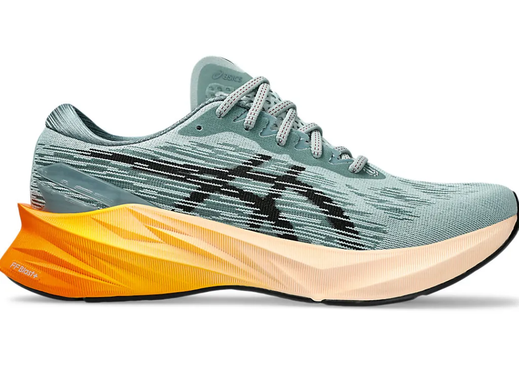 Heren ASICS Hardlopen*Novablast 3