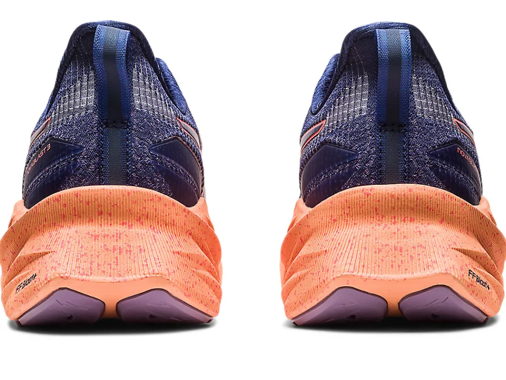novablast__le_4-5.webp Missen ASICS Hardlopen*Novablast 3 Le